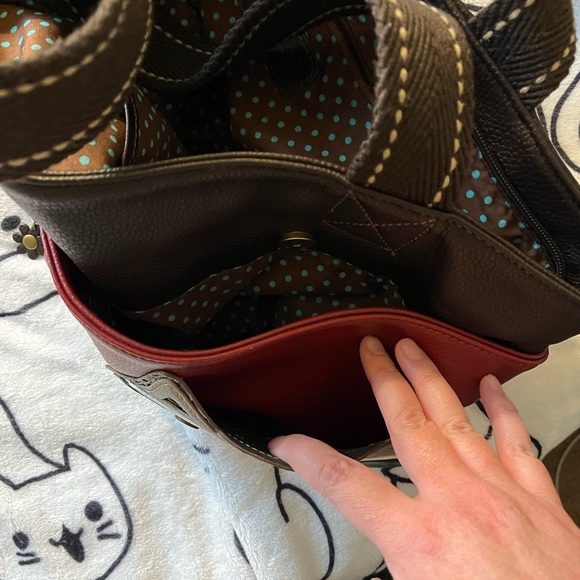 Chala Faux Leather Raccoon Tote - Picture 5 of 6